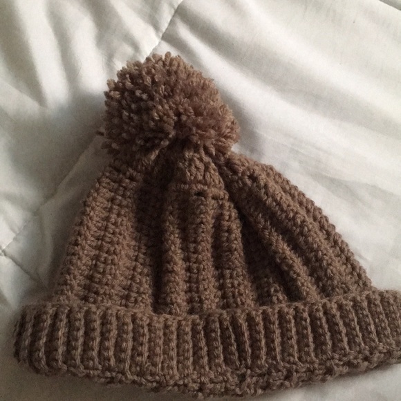 Brown Winter Hat - Picture 2 of 3